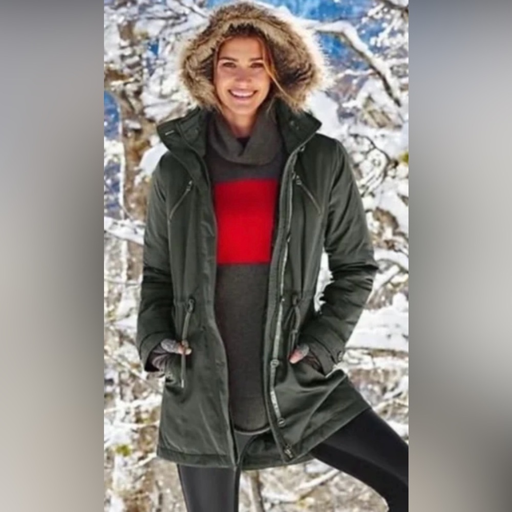 Athleta- Primaloft Peak Parka- Yosemite Green- Small- Like new condition!!!!